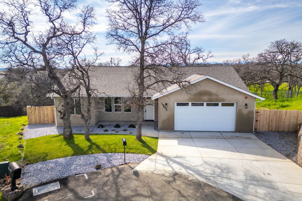 19625 Gazelle Place Place, Cottonwood, CA 96022