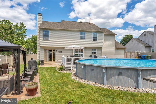 16 E HOLLY AVE, Sewell, NJ 08080