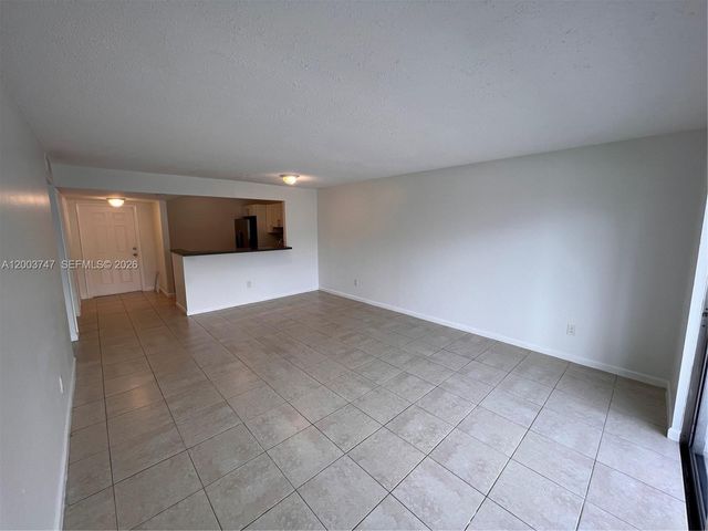 15221 NE 6th Ave A104, Miami, FL 33162