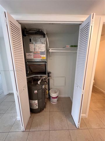 15221 NE 6th Ave A104, Miami, FL 33162