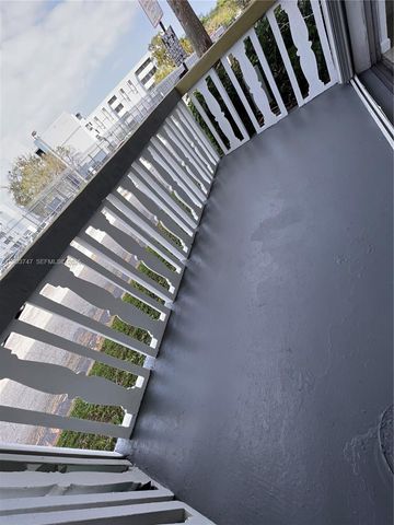 15221 NE 6th Ave A104, Miami, FL 33162