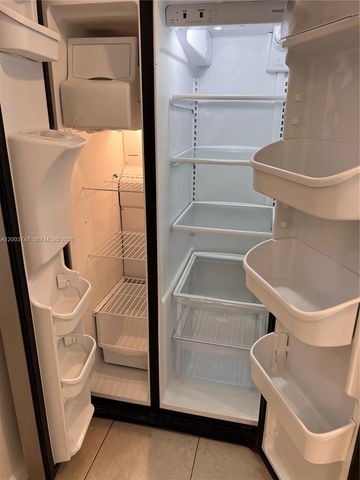 15221 NE 6th Ave A104, Miami, FL 33162