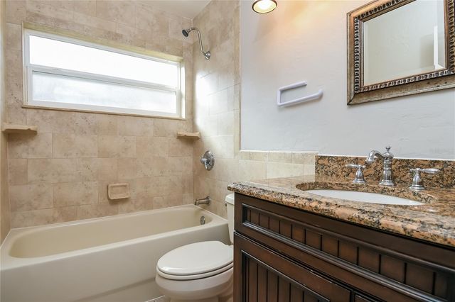 1961 MARTINA STREET, Apopka, FL 32703