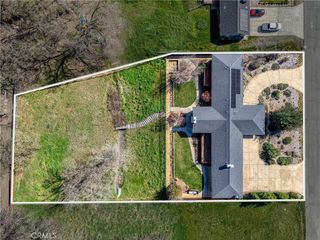 1050 Oak Park, Lakeport, CA 95453