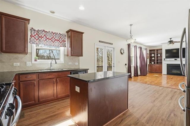 373 Morgans Creek NW Court, Kennesaw, GA 30144