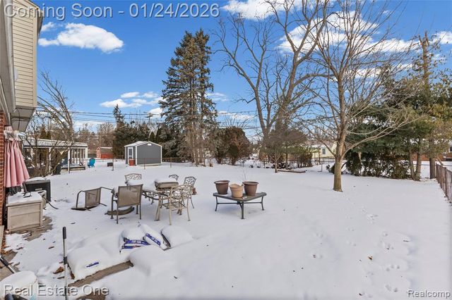 14036 Mayfield Street, Livonia, MI 48154