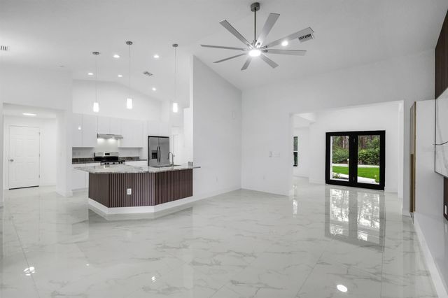 1102 EDISON AVENUE, Lehigh Acres, FL 33972