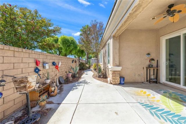 5687 Corte Benisa, Hemet, CA 92545