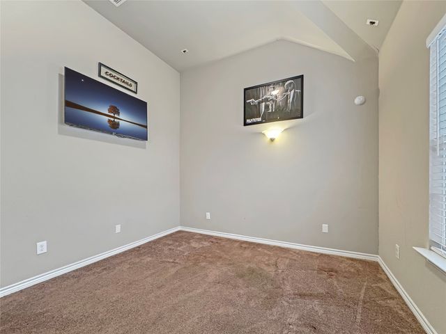 904 Regal Bluff Lane, Desoto, TX 75115