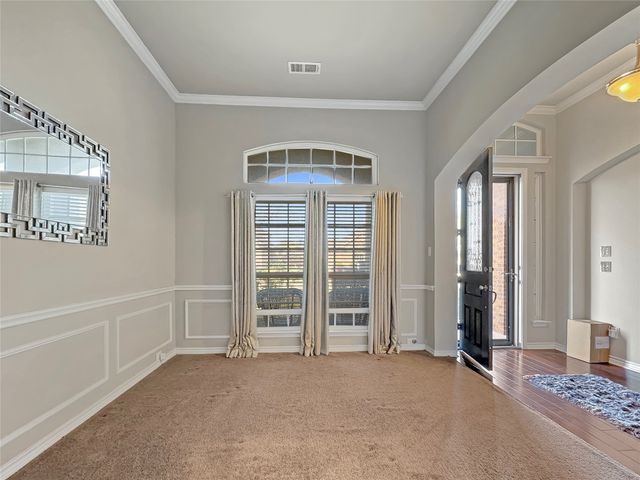 904 Regal Bluff Lane, Desoto, TX 75115