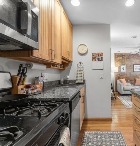 46 Highland Ave 3B, Somerville, MA 02143