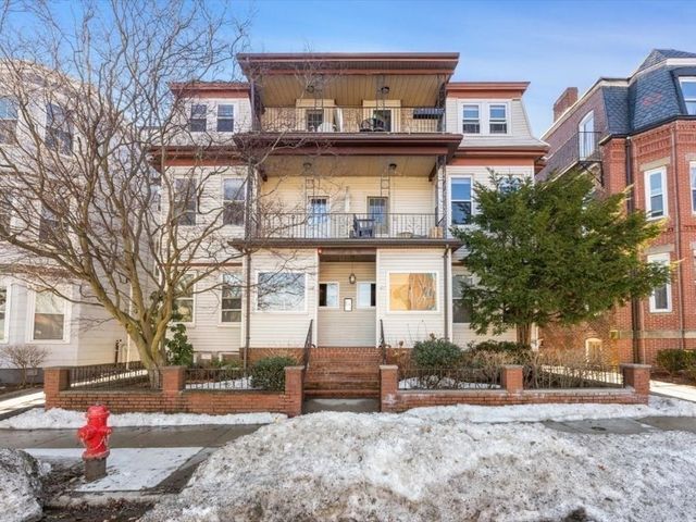 46 Highland Ave 3B, Somerville, MA 02143