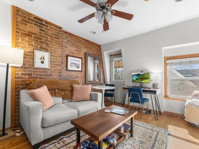 46 Highland Ave 3B, Somerville, MA 02143