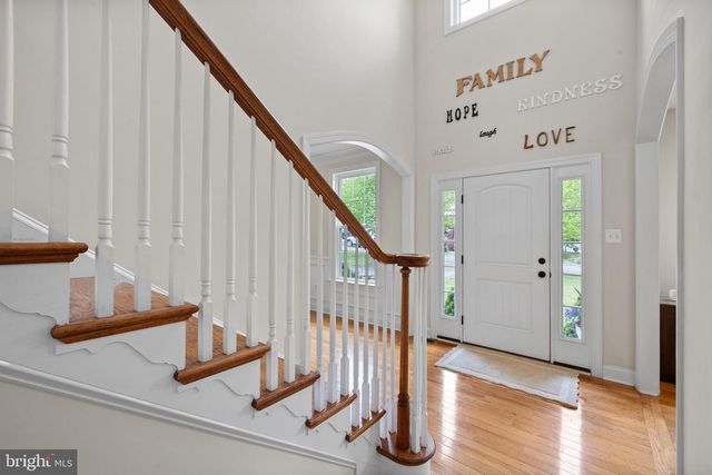 553 ROYAL AVE, Havertown, PA 19083