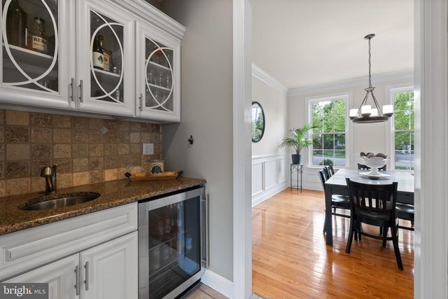 553 ROYAL AVE, Havertown, PA 19083