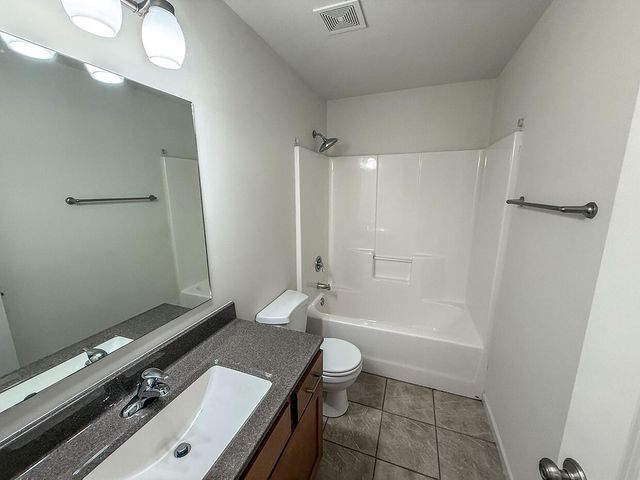 5105 GRAYLING CT, Columbia, MO 65203