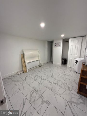645 W CAMBRIA STREET, Philadelphia, PA 19133