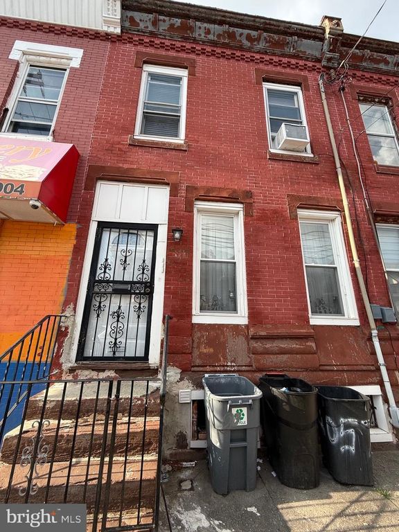 645 W CAMBRIA STREET, Philadelphia, PA 19133