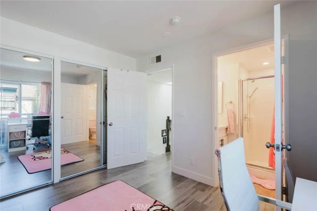 10128 Hillhaven Avenue 101, Tujunga, CA 91042