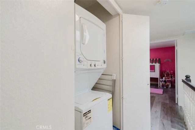 10128 Hillhaven Avenue 101, Tujunga, CA 91042