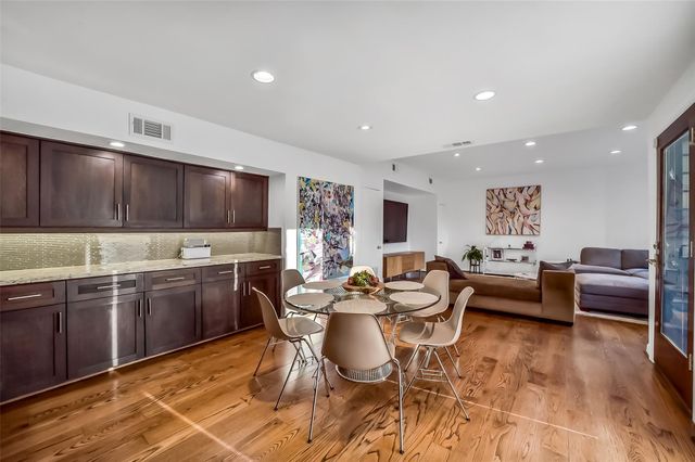 5107 Contour Place, Houston, TX 77096