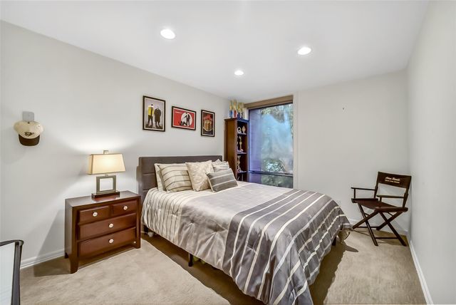 5107 Contour Place, Houston, TX 77096