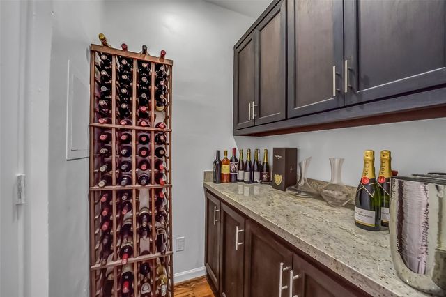 5107 Contour Place, Houston, TX 77096