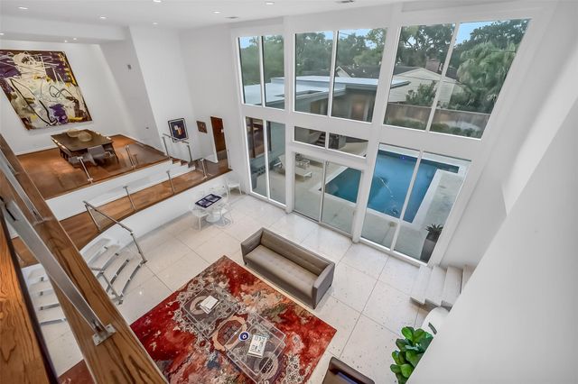 5107 Contour Place, Houston, TX 77096