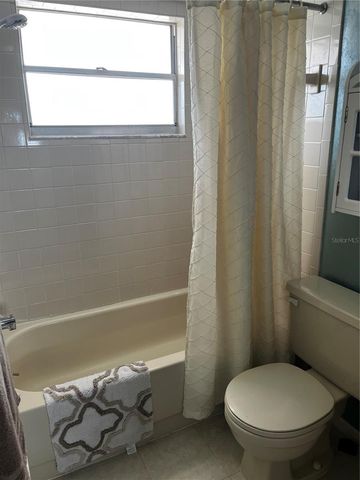 9815 47TH AVENUE N 303, St Petersburg, FL 33708