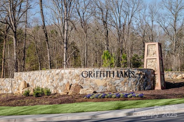 4209 Pinekirk Drive 0374, Charlotte, NC 28269
