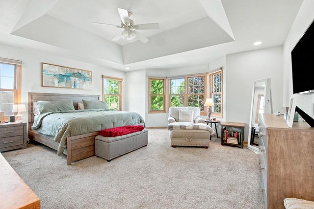 6732 S Yale DRIVE, Franklin, WI 53132