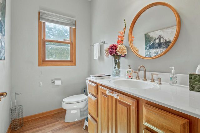 6732 S Yale DRIVE, Franklin, WI 53132