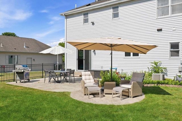 6732 S Yale DRIVE, Franklin, WI 53132