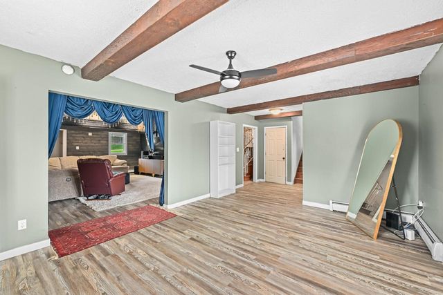 N113W13099 Crestview DRIVE, Germantown, WI 53022