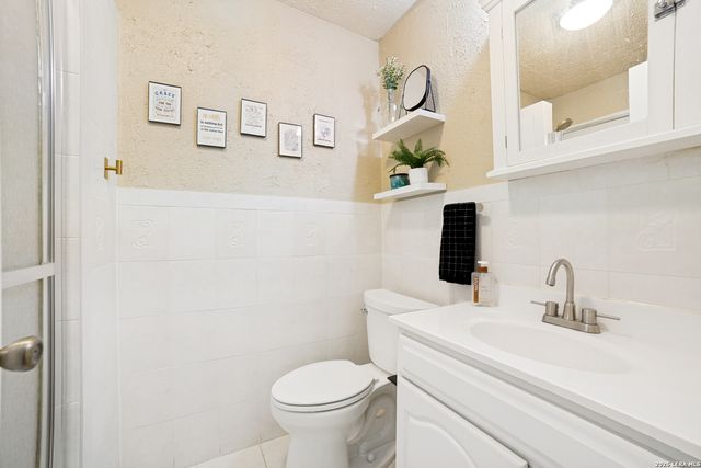 2900 Buxley, San Antonio, TX 78228