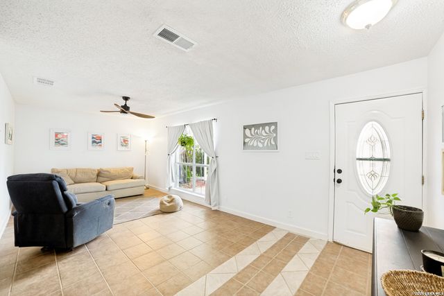 2900 Buxley, San Antonio, TX 78228