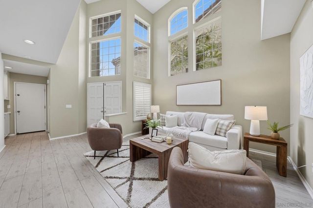 5309 Camino Playa Malaga, San Diego, CA 92124