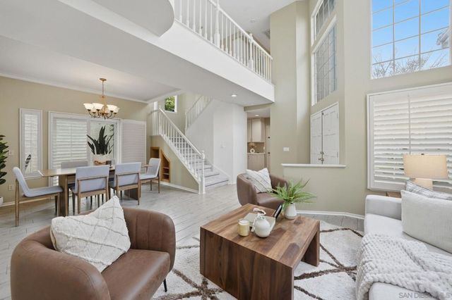 5309 Camino Playa Malaga, San Diego, CA 92124