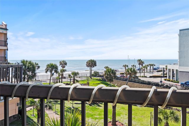 9520 Seawall Boulevard 315, Galveston, TX 77554