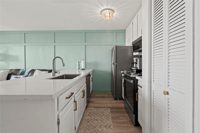 9520 Seawall Boulevard 315, Galveston, TX 77554