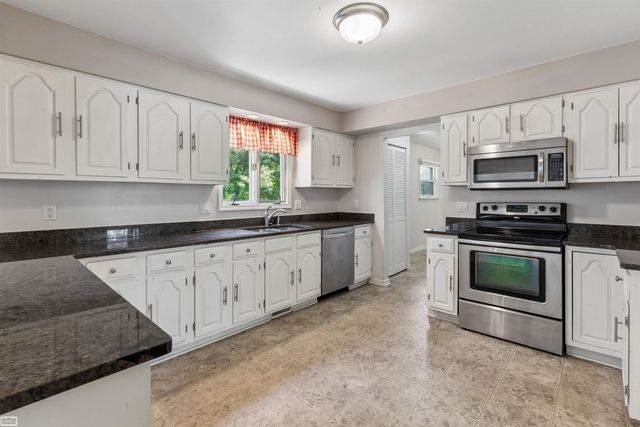 37816 Winkler Street, Harrison Twp, MI 48045