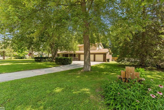 37816 Winkler Street, Harrison Twp, MI 48045