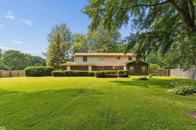 37816 Winkler Street, Harrison Twp, MI 48045