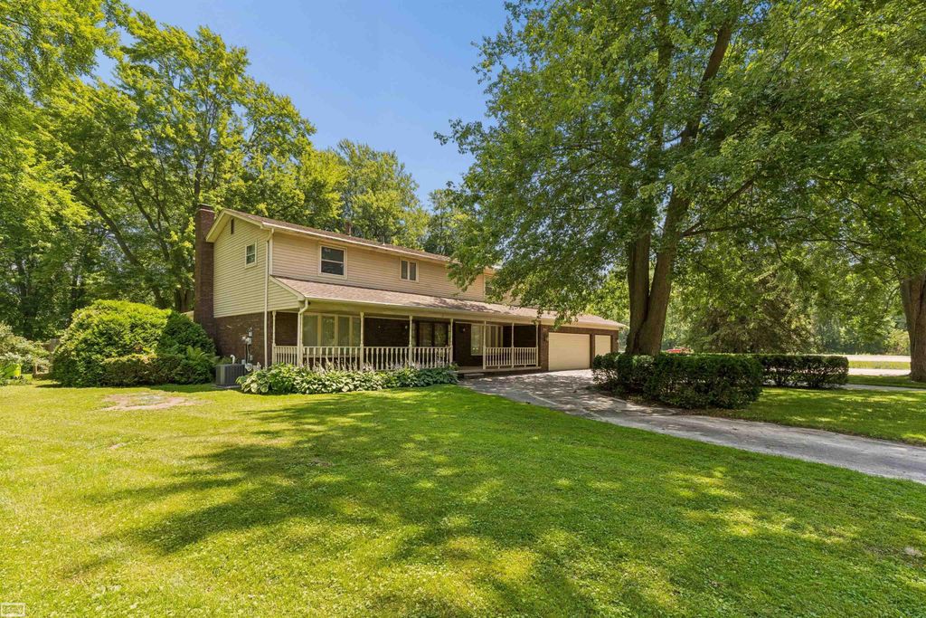 37816 Winkler Street, Harrison Twp, MI 48045