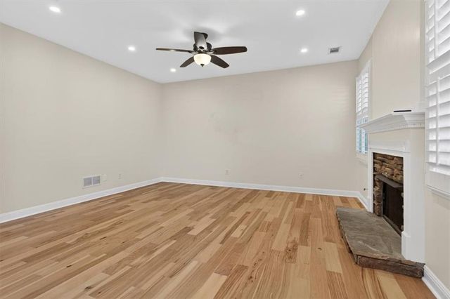 125 Diamond Ridge Avenue, Canton, GA 30114