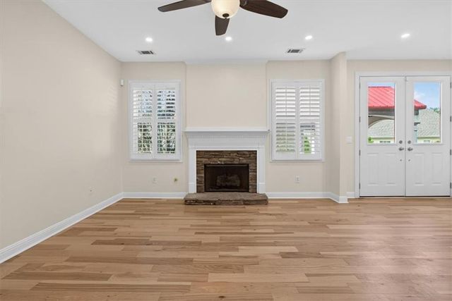 125 Diamond Ridge Avenue, Canton, GA 30114