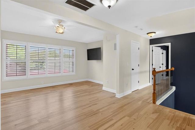125 Diamond Ridge Avenue, Canton, GA 30114