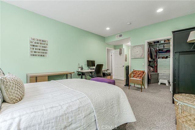16940 Chatsworth Street 211, Granada Hills, CA 91344