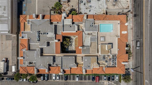 16940 Chatsworth Street 211, Granada Hills, CA 91344