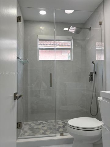 10225 NW 57th Ter 10225, Doral, FL 33178